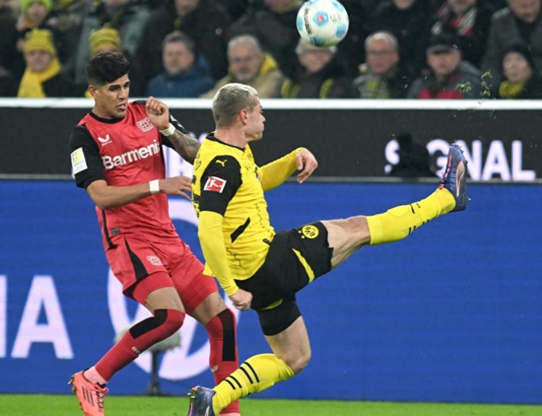 三亿体育体育官网入口-多特蒙德遇到困难，面临主场压力的简单介绍