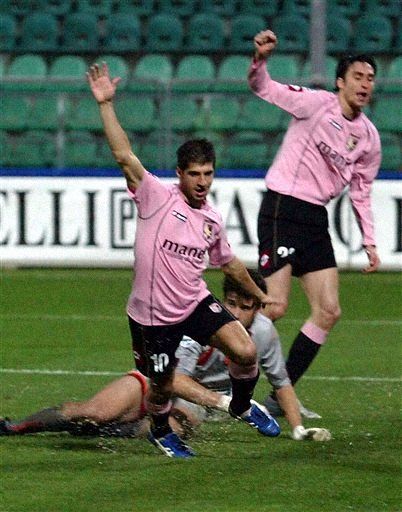 关于巴勒莫主场发挥低迷，陷入保级泥淖的信息