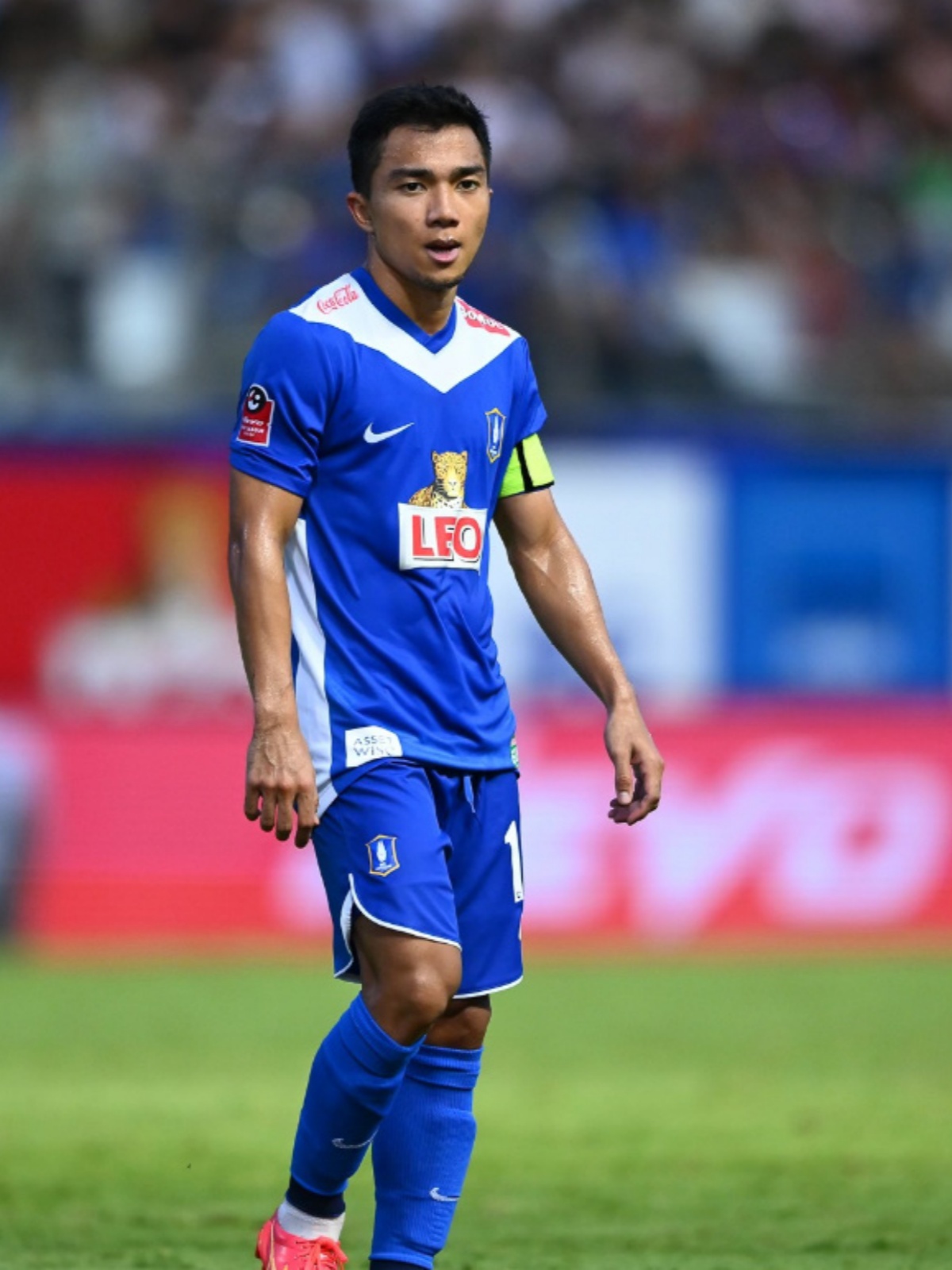 卡昂主帅神秘伤病,球队备战受影响 卡昂主帅神秘伤病,球队备战受影响