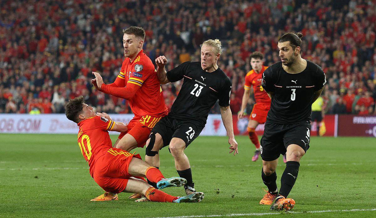 关于比利时将与威尔士队在本月底进行交锋的信息