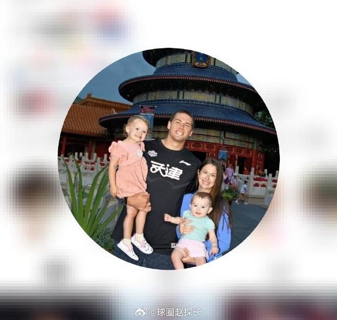 包含大卫-詹姆斯领衔导演CBA季后赛逆转传奇的词条 包含大卫-詹姆斯领衔导演CBA季后赛逆转传奇的词条