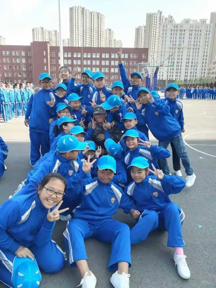 三亿体育体育链接-青岛黄金队斗志昂扬，迎战对手势必全力以赴的简单介绍