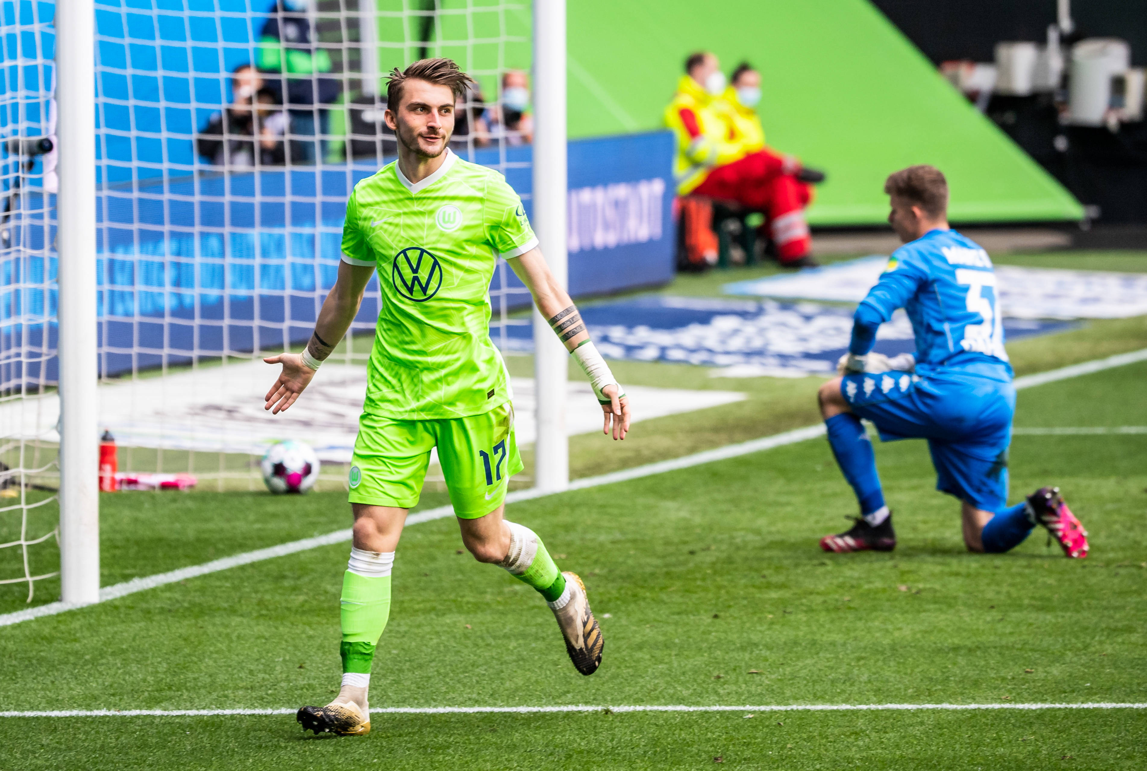 关于曼城中场发挥出色,助球队保持英超不败纪录的信息 关于曼城中场发挥出色,助球队保持英超不败纪录的信息