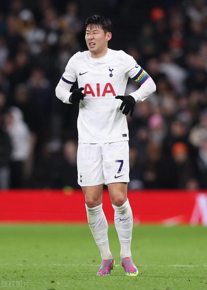 三亿体育体育中国官网-热刺球队逆转胜利，晋级冠军杯八强