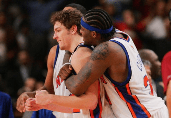 尼克斯击败黄蜂,巴雷特发挥出色 尼克斯击败黄蜂,巴雷特发挥出色